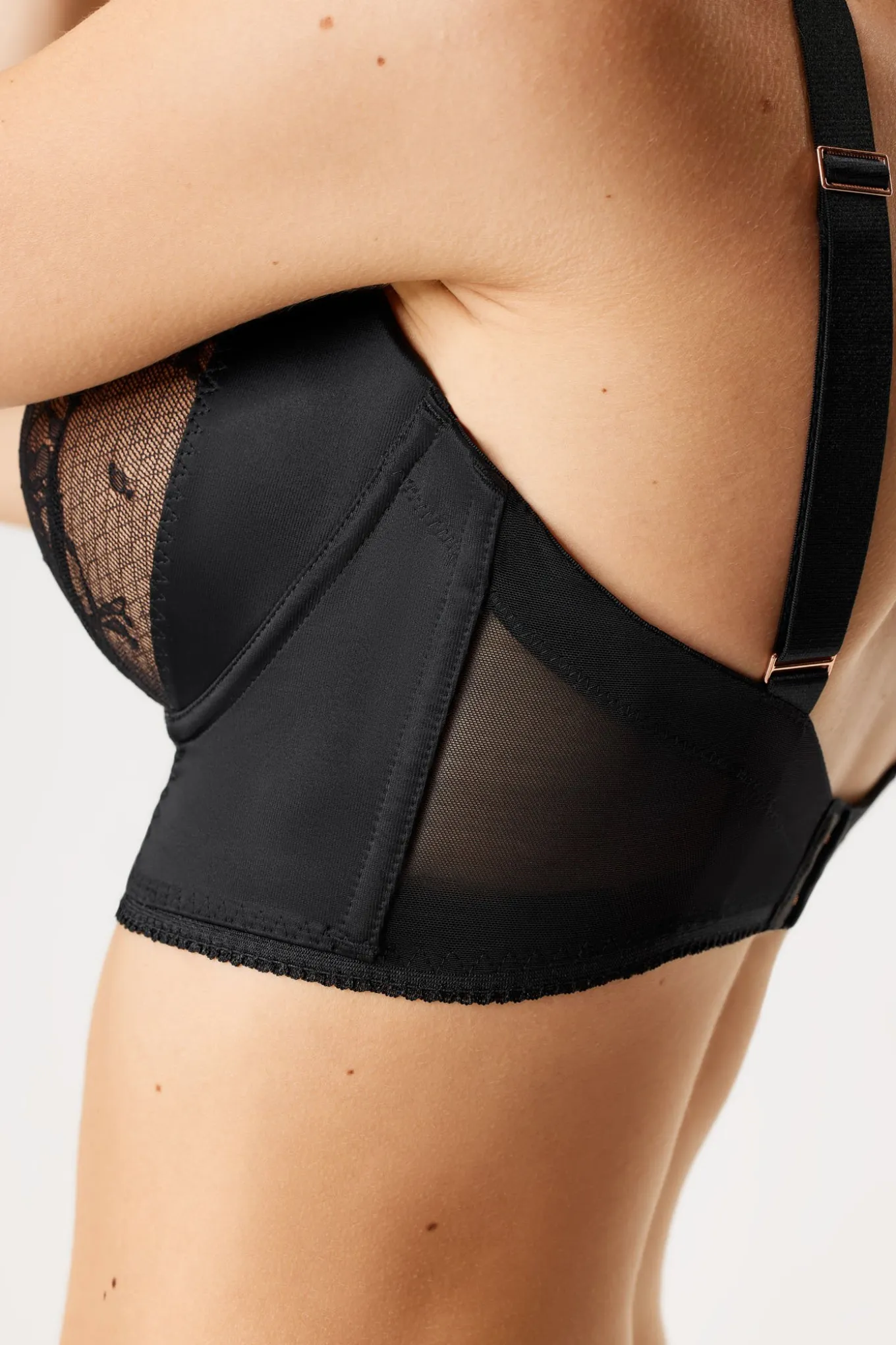 Biustonosz Gossard Retrolution Push-Up Plunge