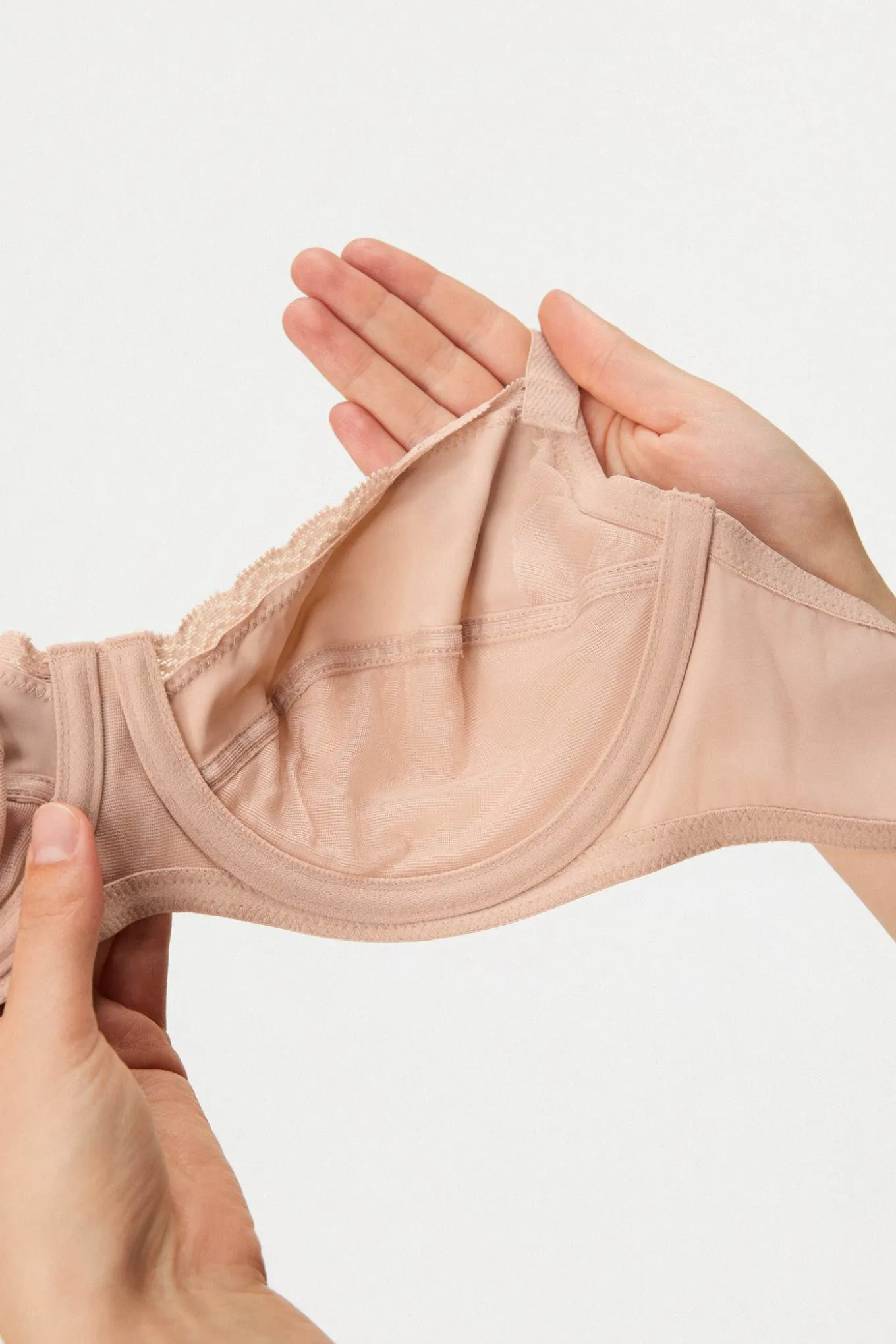 Biustonosz nieusztywniany Bellinda Microfibre Support