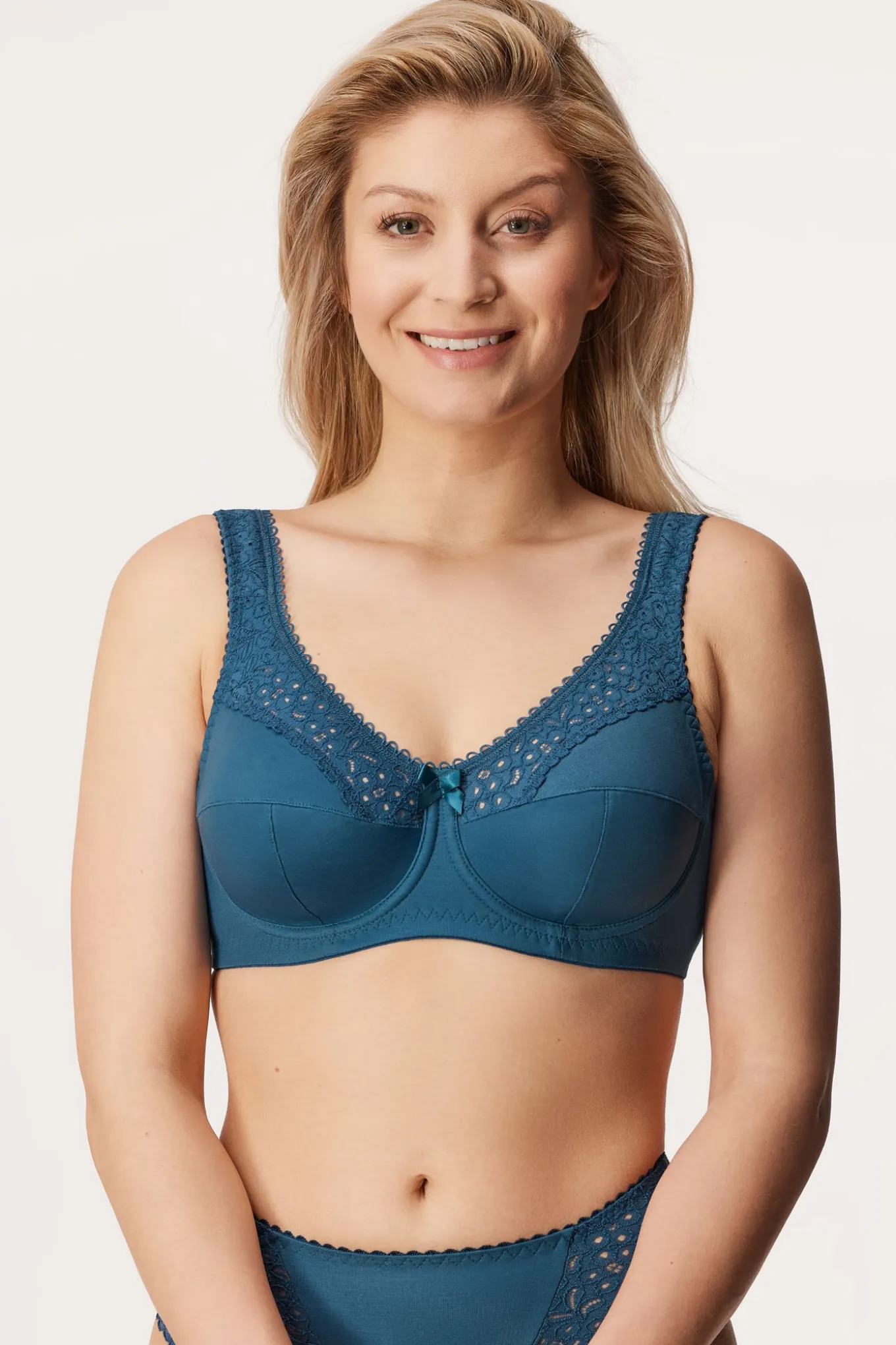 Biustonosz nieusztywniany Cotton Classic