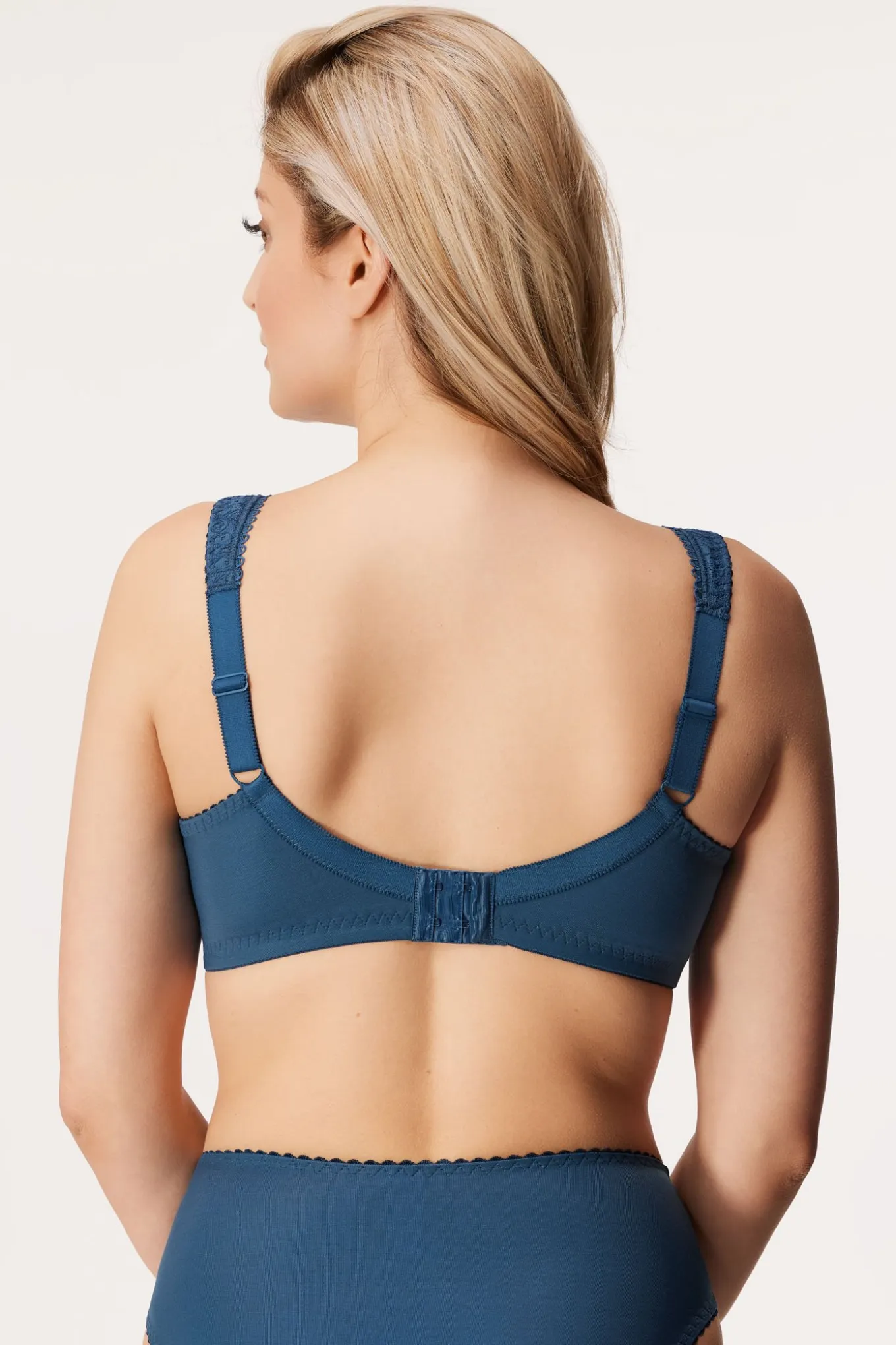 Biustonosz nieusztywniany Cotton Classic