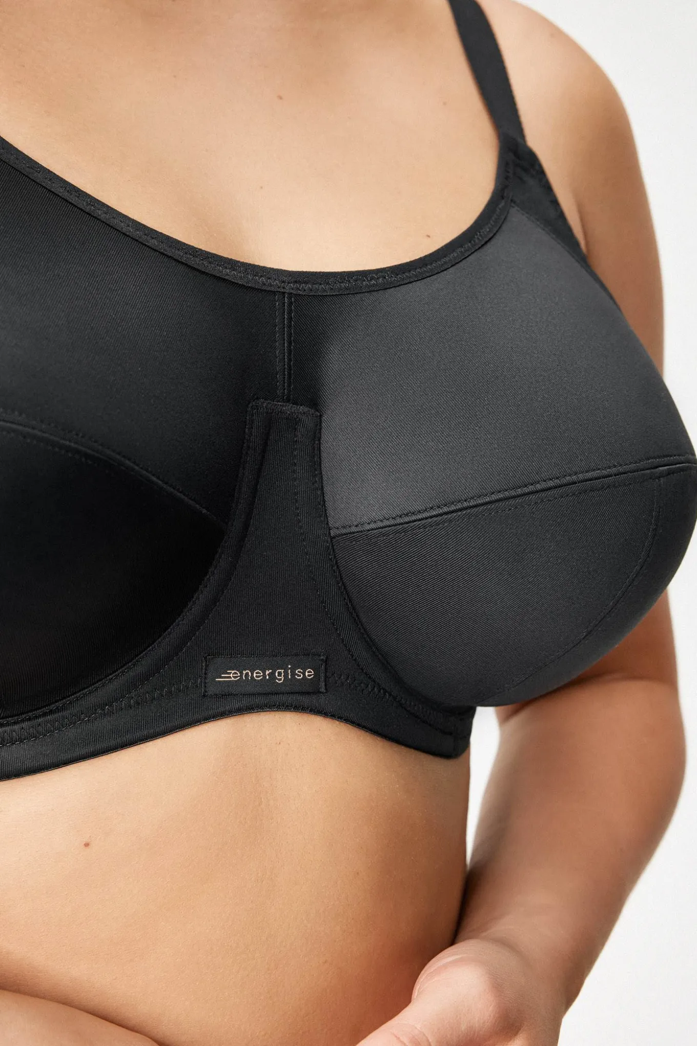 Biustonosz sportowy Elomi Energise Black