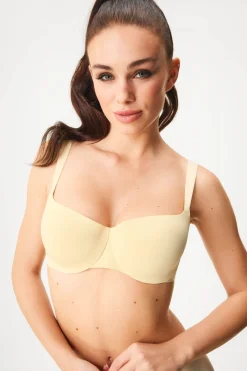 Biustonosz usztywniany Triumph Body Make-Up Illusion Bardot