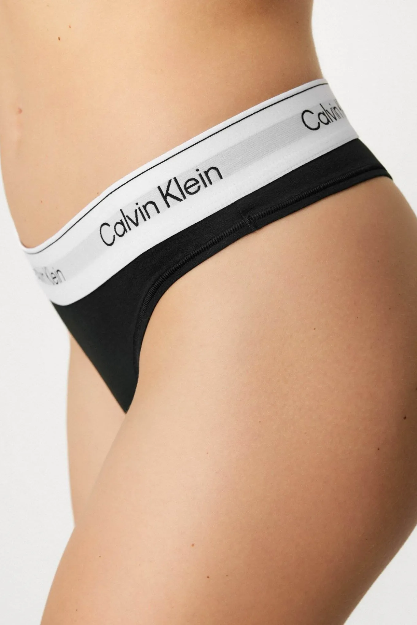 Brazyliany Calvin Klein