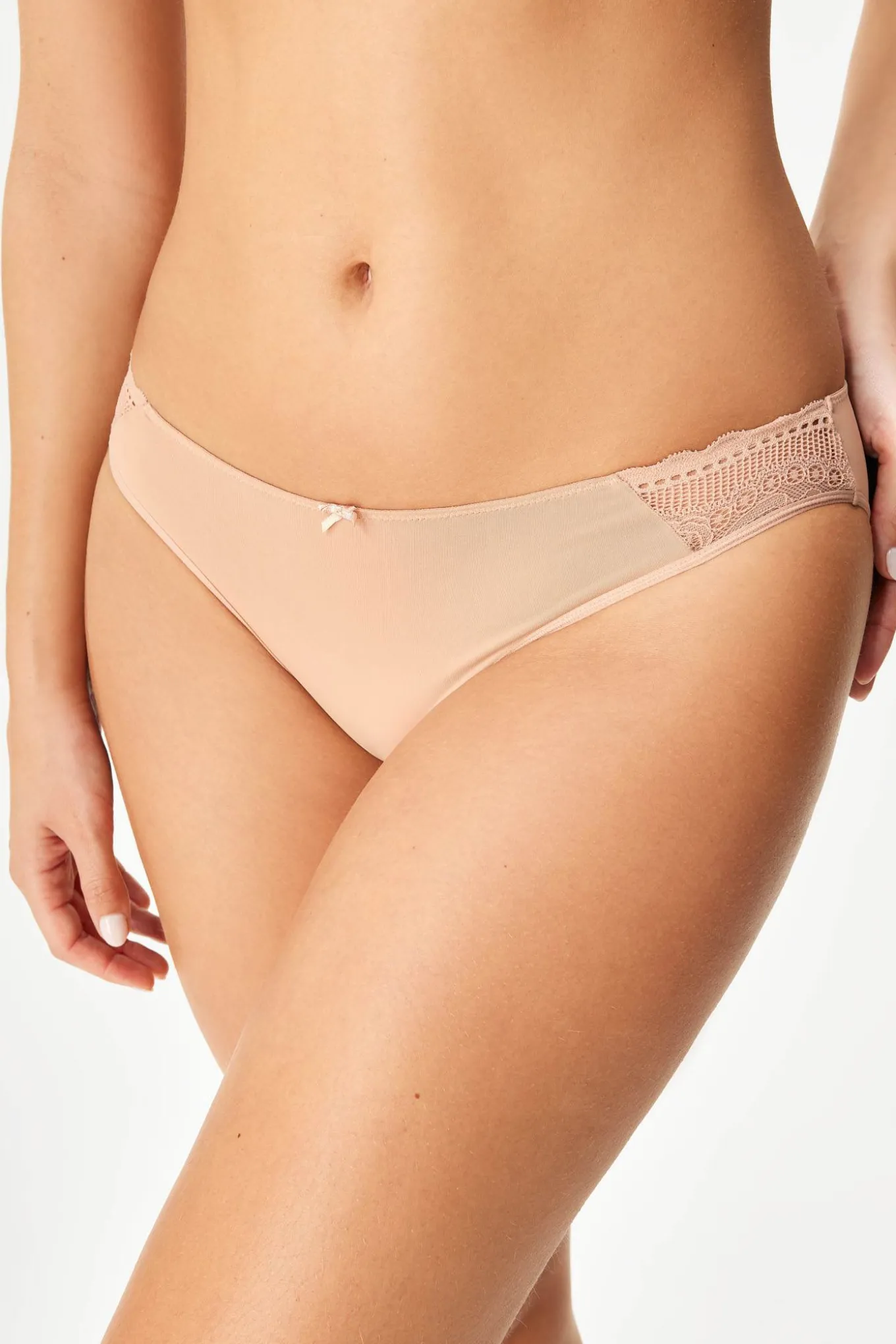 Majtki klasyczne Bellinda Everyday Lace