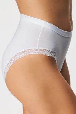 Majtki klasyczne Giselle z modalem