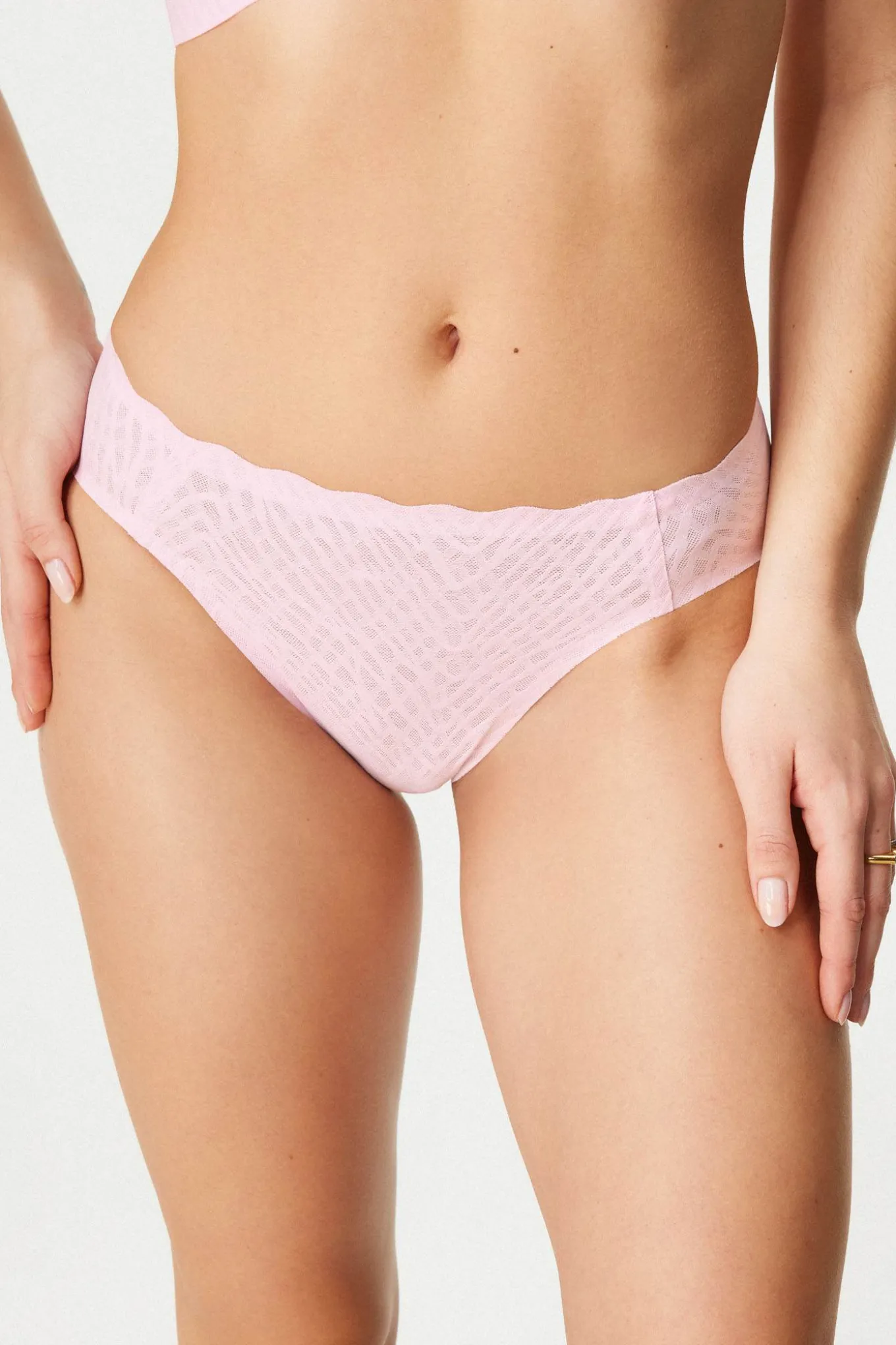 Majtki klasyczne Sloggi ZERO Feel Bliss High Leg