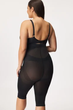 Majtki modelujące PLUS SIZE Smoothwear z nogawkami
