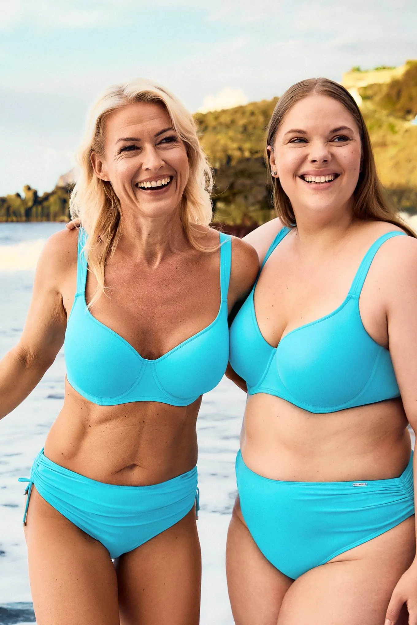Majtki od szybkoschnącego stroju kąpielowego Breeze Turquoise II