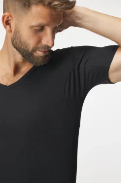 Niewidoczny T-shirt pod koszulę MEN-A z panelami przeciwpotnymi