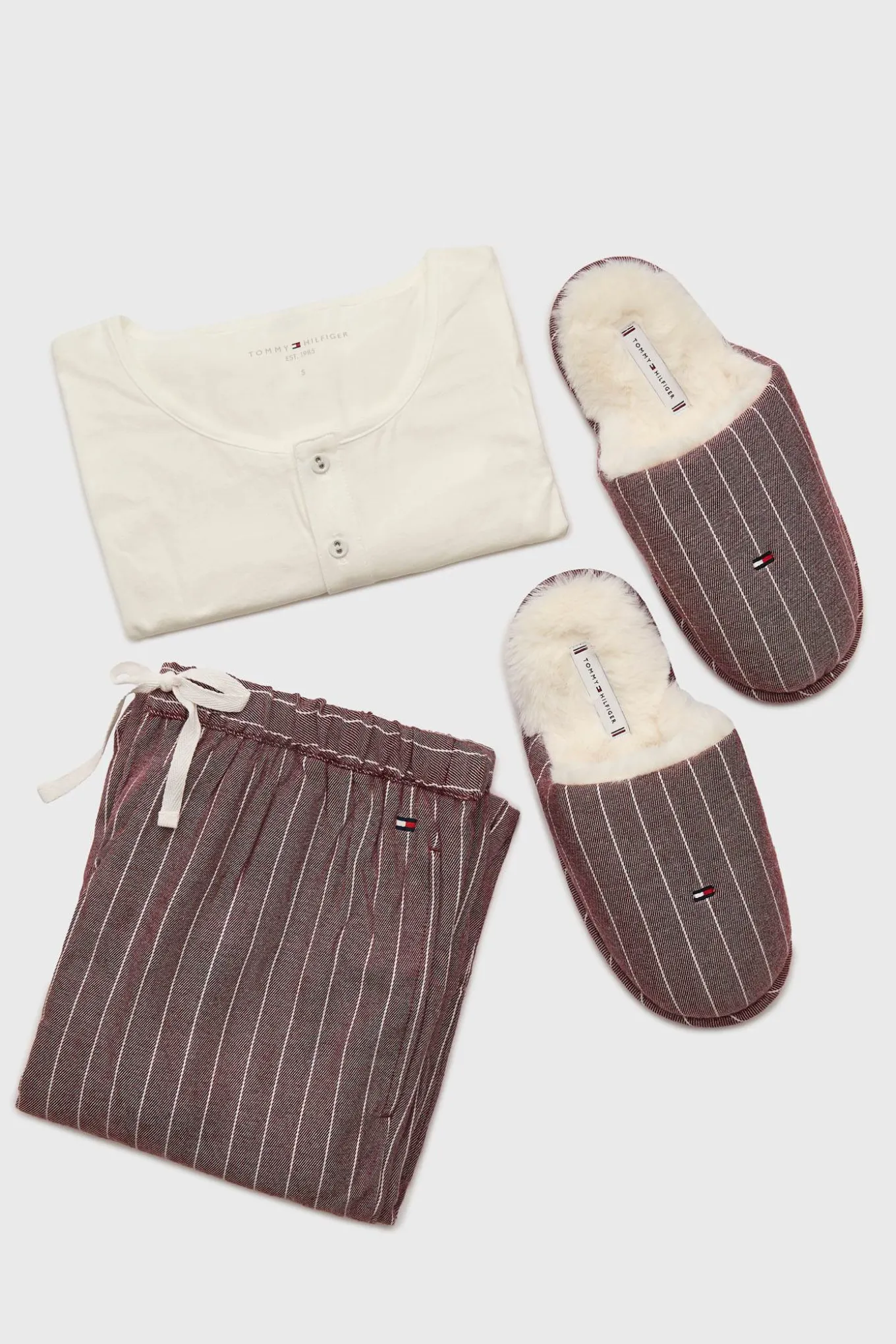Piżama Tommy Hilfiger Gift LS Tee długa z kapciami