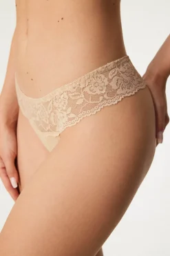 Tanga Estee