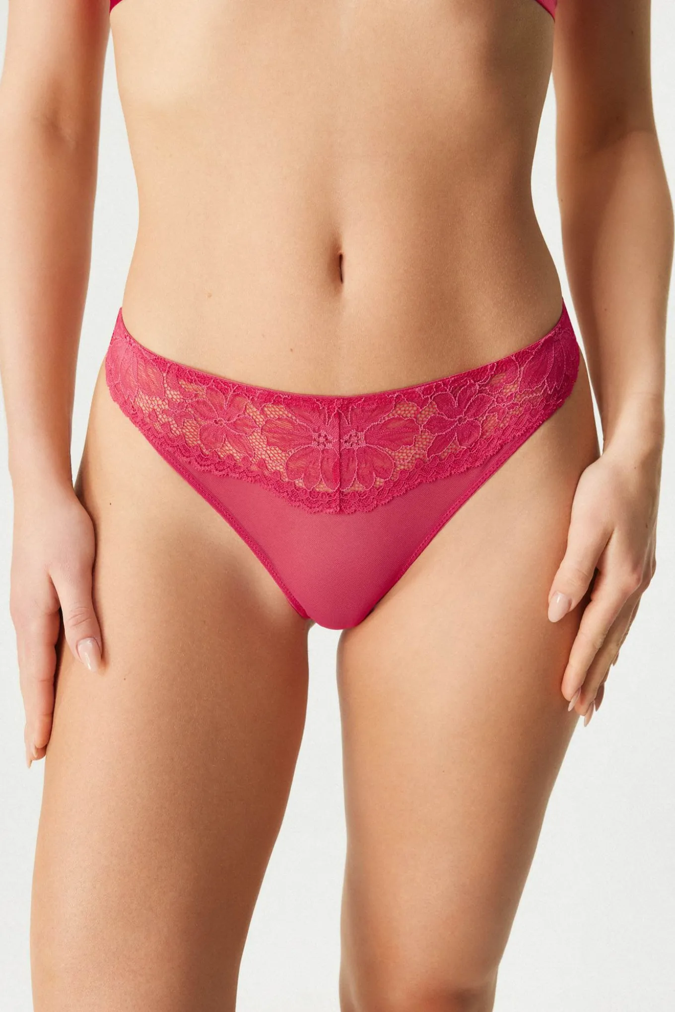 Tanga Jemma koronkowe